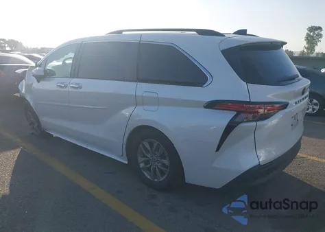 2022 Toyota Sienna Xle z USA, uszkodzony, nr VIN 5TDJRKEC7NS135845